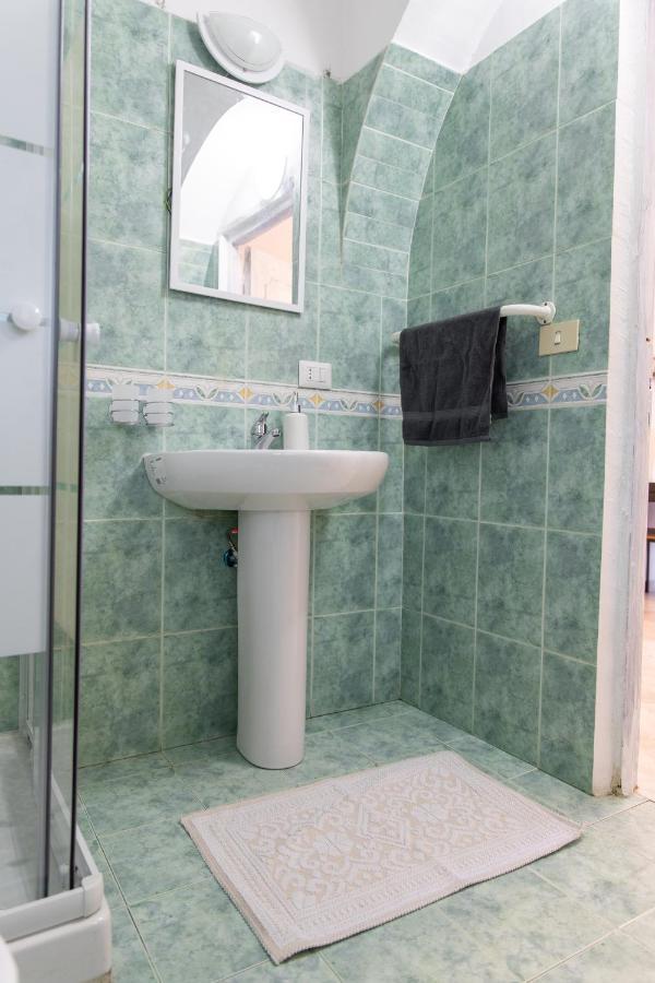Suite Gli Ulivi Colonna Εξωτερικό φωτογραφία